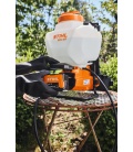 Акумулаторната пръскачка STIHL SGA 60 с батерия и зарядно